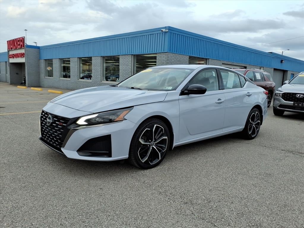 2023 Nissan Altima 2.5 SR