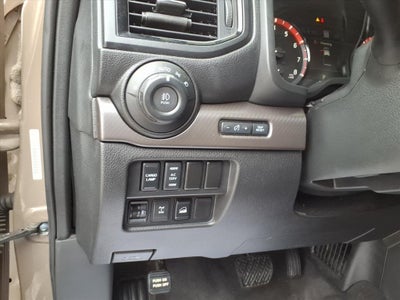 2021 Nissan Titan Base