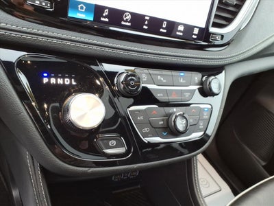 2025 Chrysler Pacifica Base