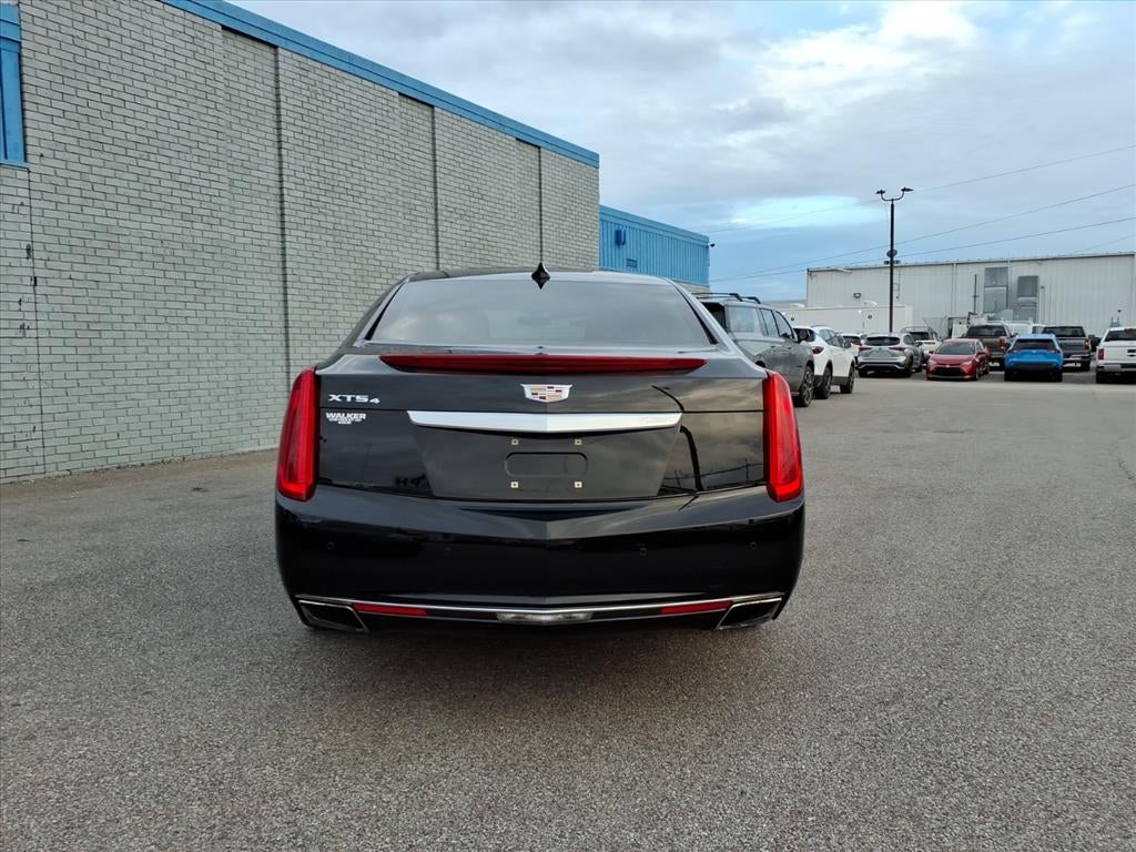 2016 Cadillac XTS Luxury
