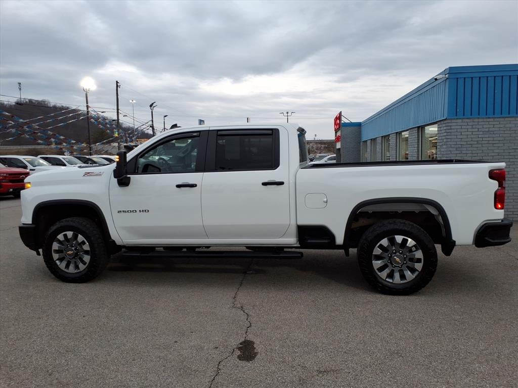 2024 Chevrolet Silverado 2500HD Custom