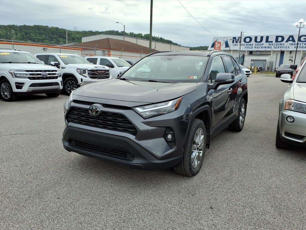 2024 Toyota RAV4 XLE Premium