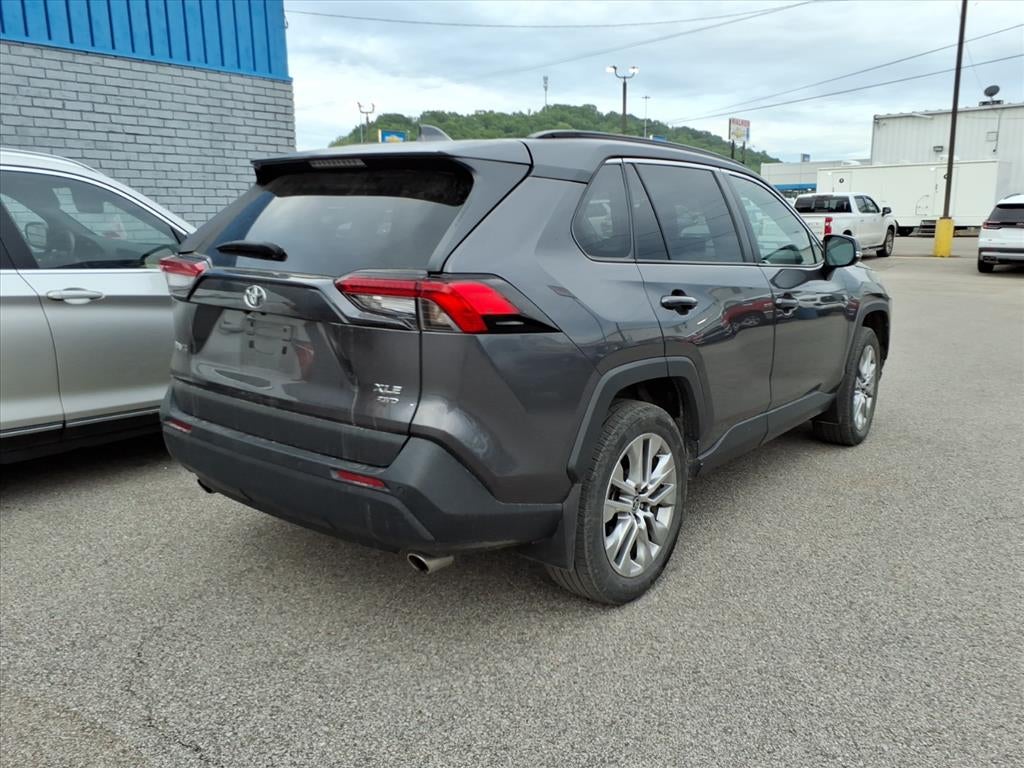 2024 Toyota RAV4 XLE Premium
