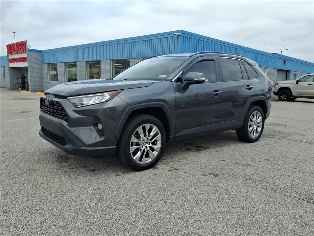 2020 Toyota RAV4 XLE Premium
