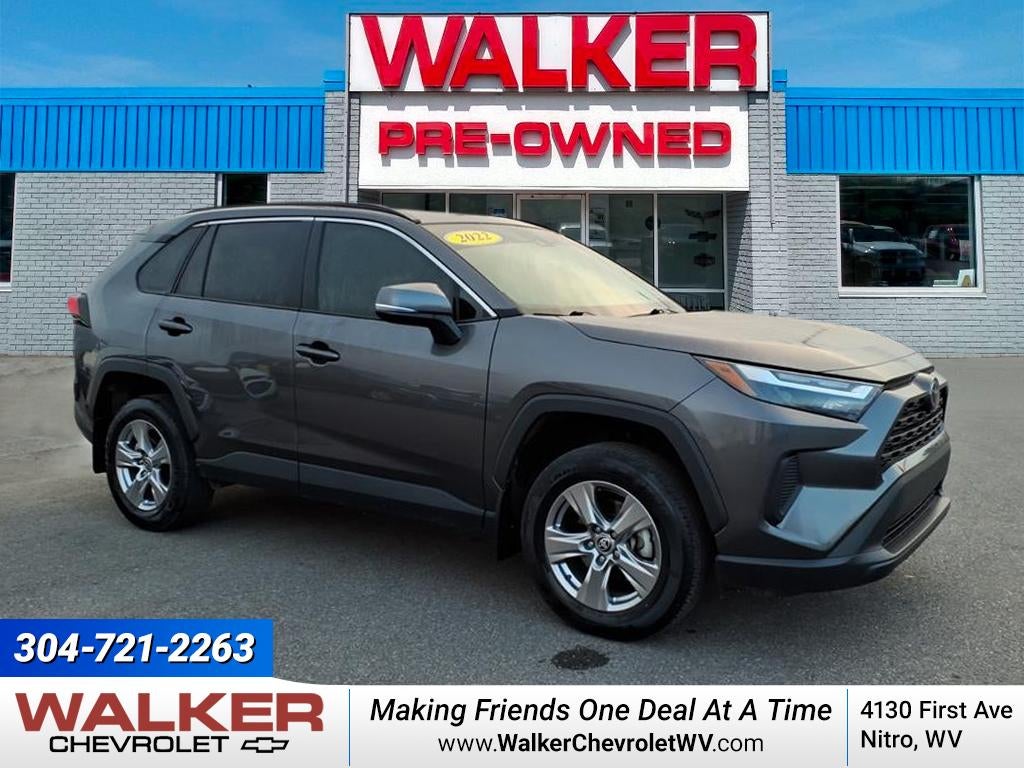 2022 Toyota RAV4 XLE