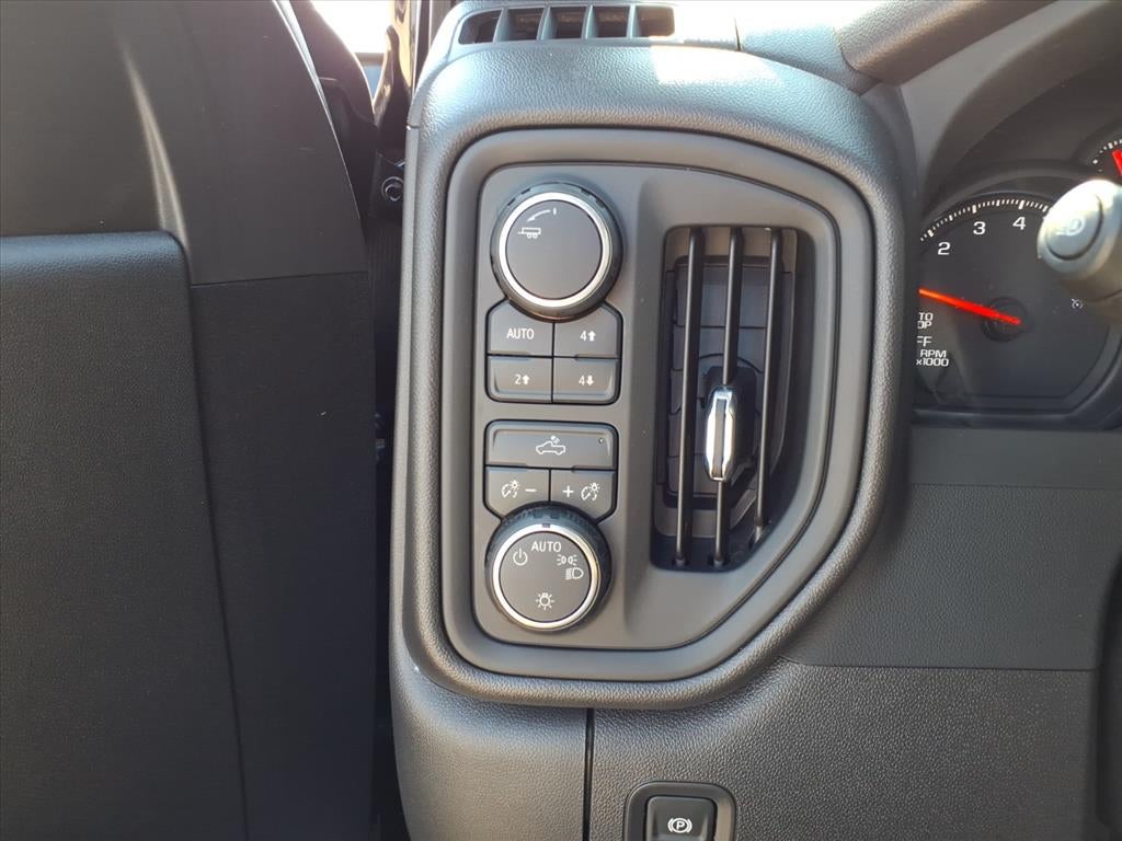 2025 Chevrolet Silverado 1500 Custom Trail Boss