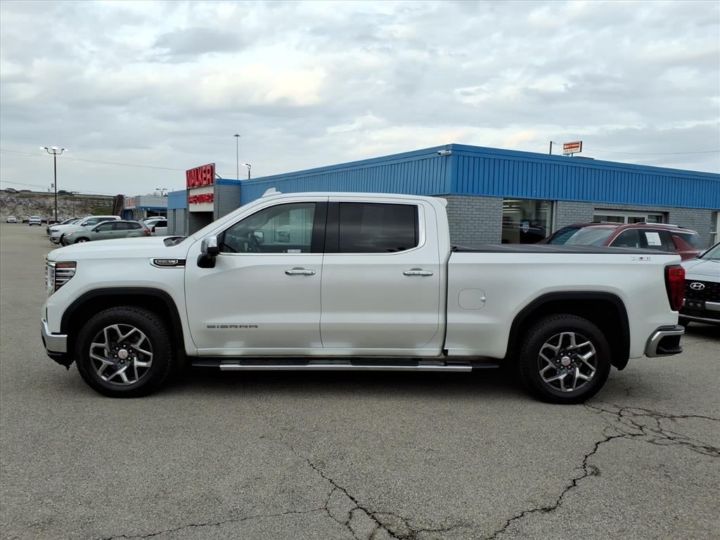 2022 GMC Sierra 1500 SLT