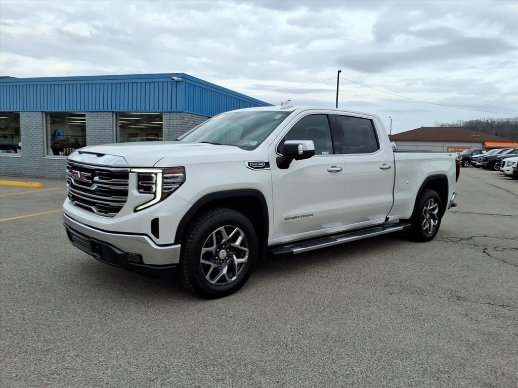 2022 GMC Sierra 1500 SLT