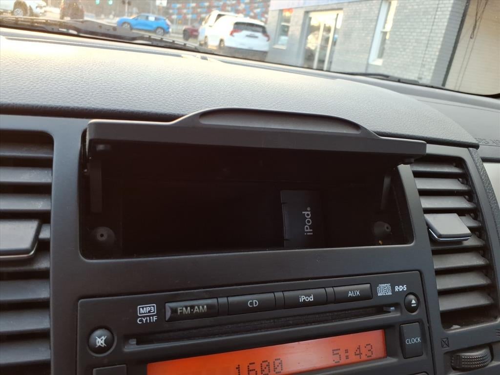 2012 Nissan Versa Base