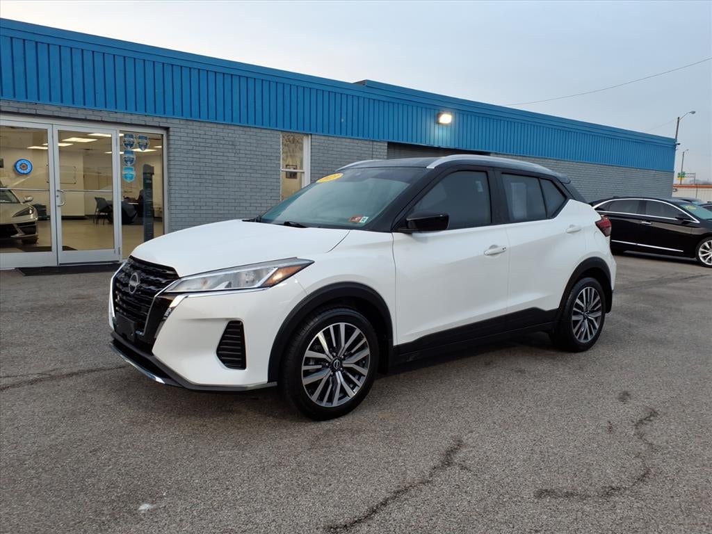 2023 Nissan Kicks SV