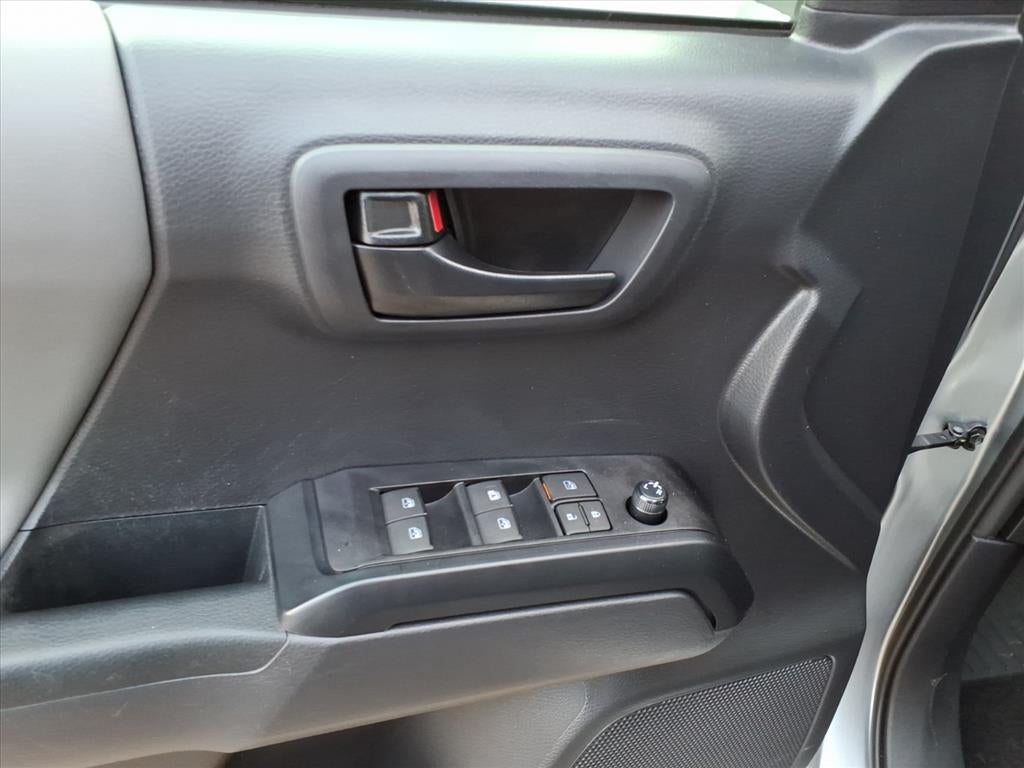 2022 Toyota Tacoma Base