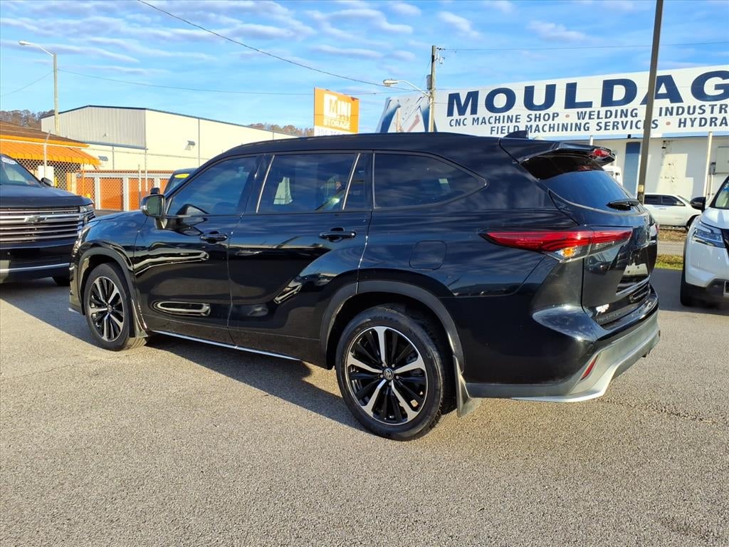 2022 Toyota Highlander XSE