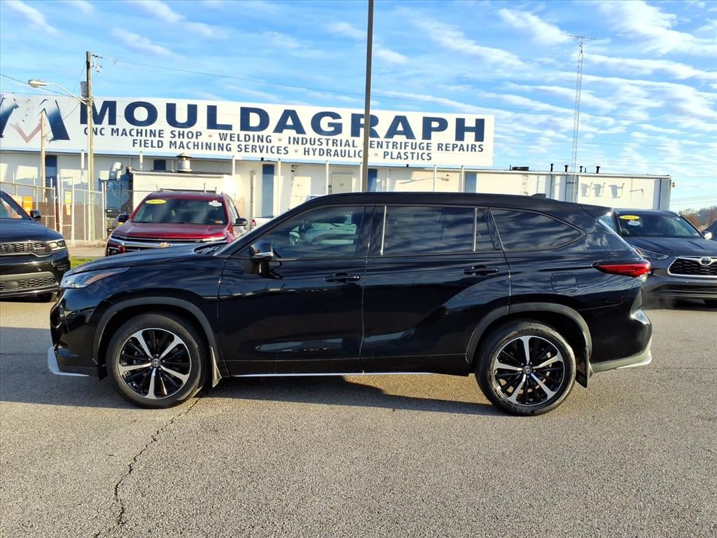 2022 Toyota Highlander XSE