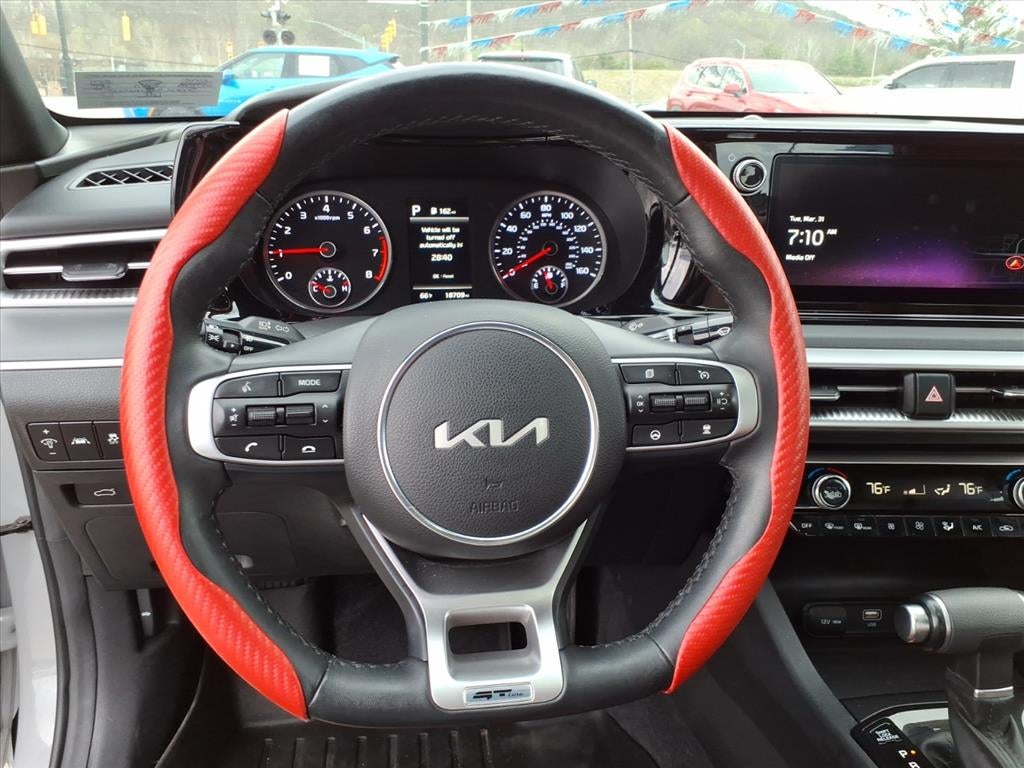 2023 Kia K5 Base