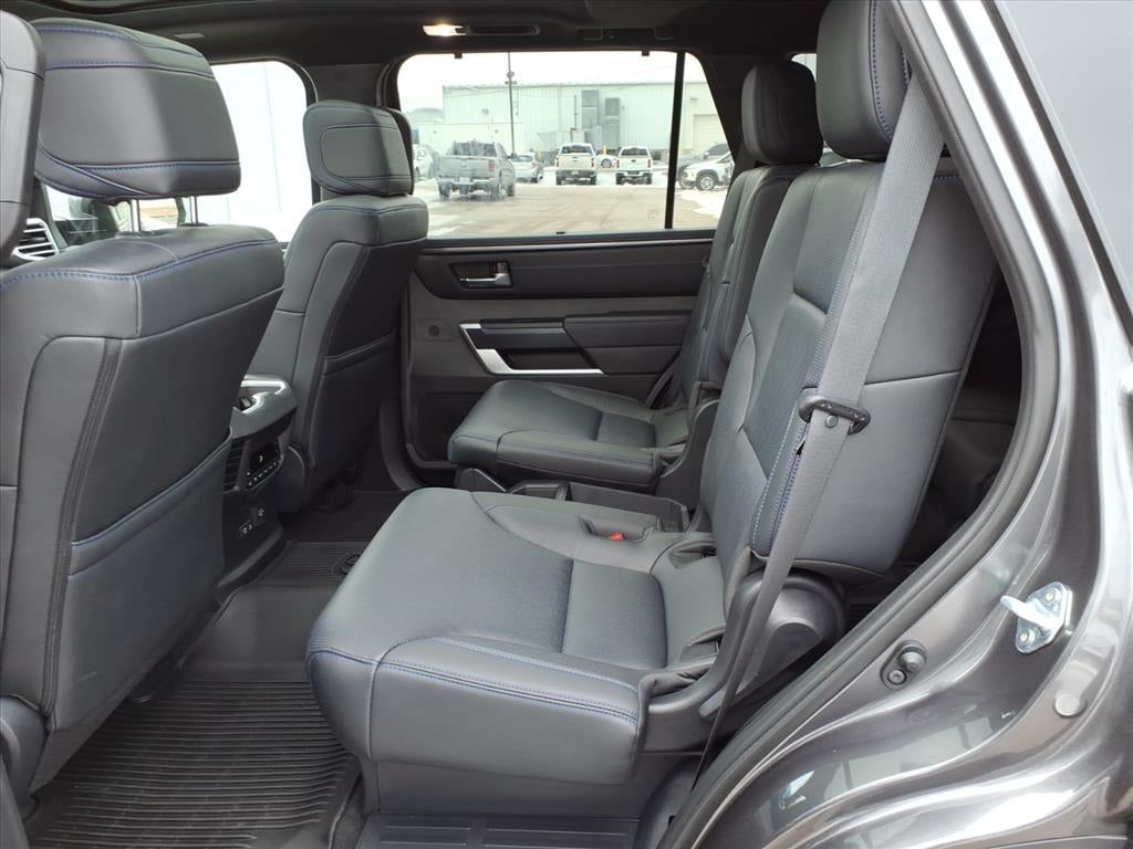 2025 Toyota Sequoia Base