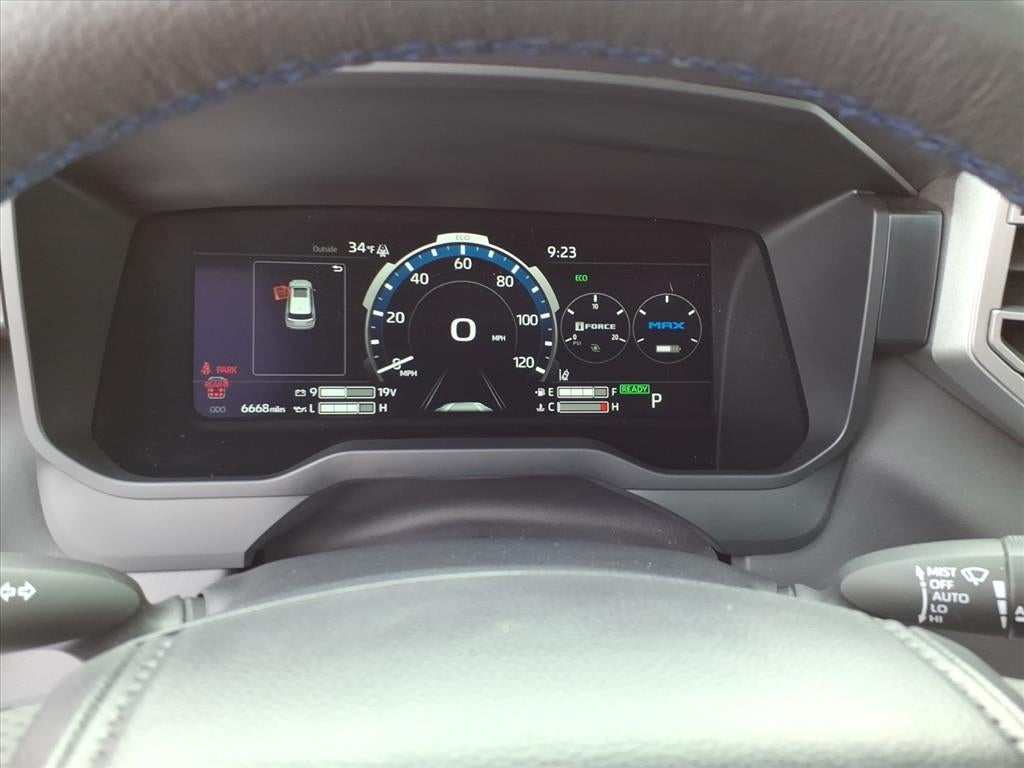 2025 Toyota Sequoia Base