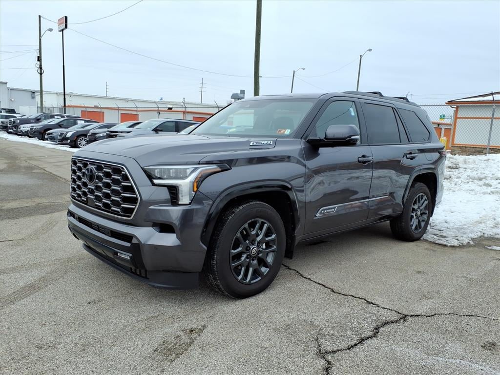 2025 Toyota Sequoia Base