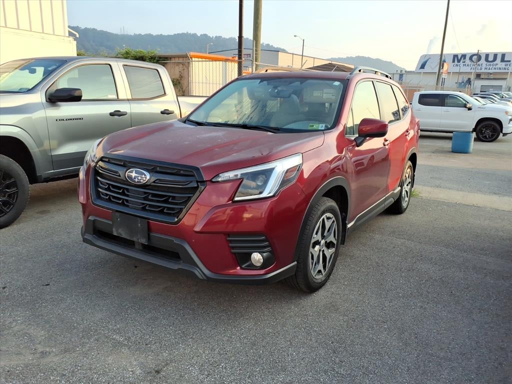 2023 Subaru Forester Premium