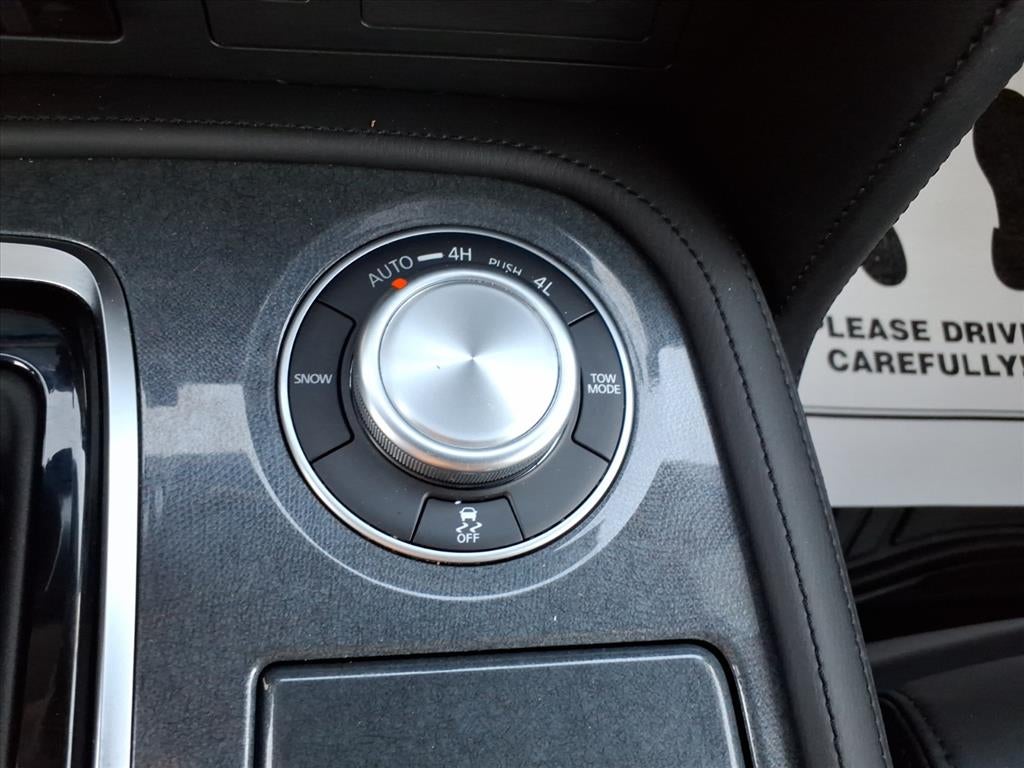 2024 Nissan Armada SV