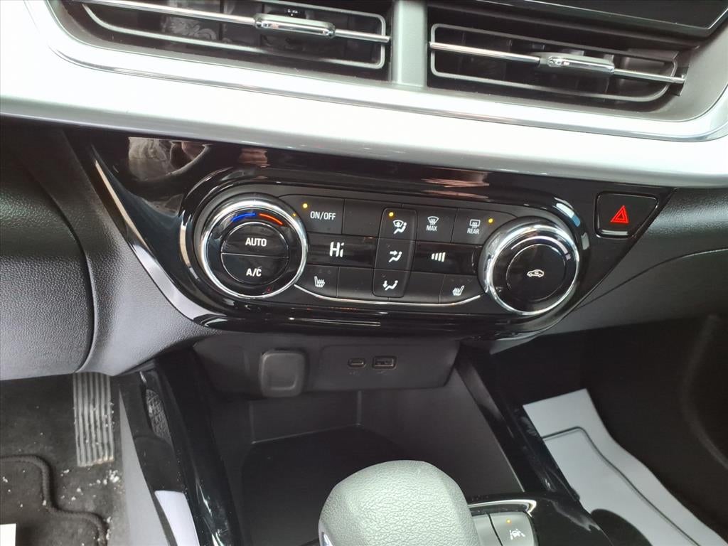 2024 Chevrolet Trax Base