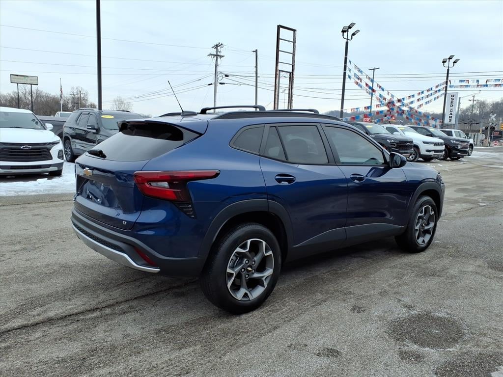 2024 Chevrolet Trax Base