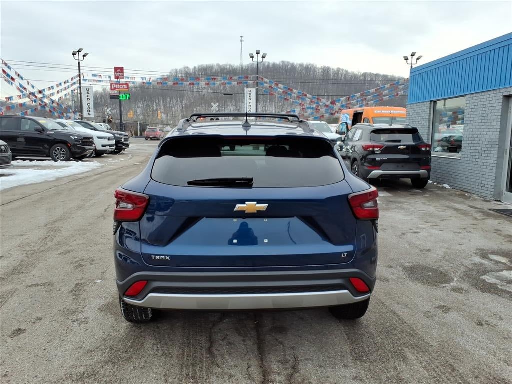 2024 Chevrolet Trax Base