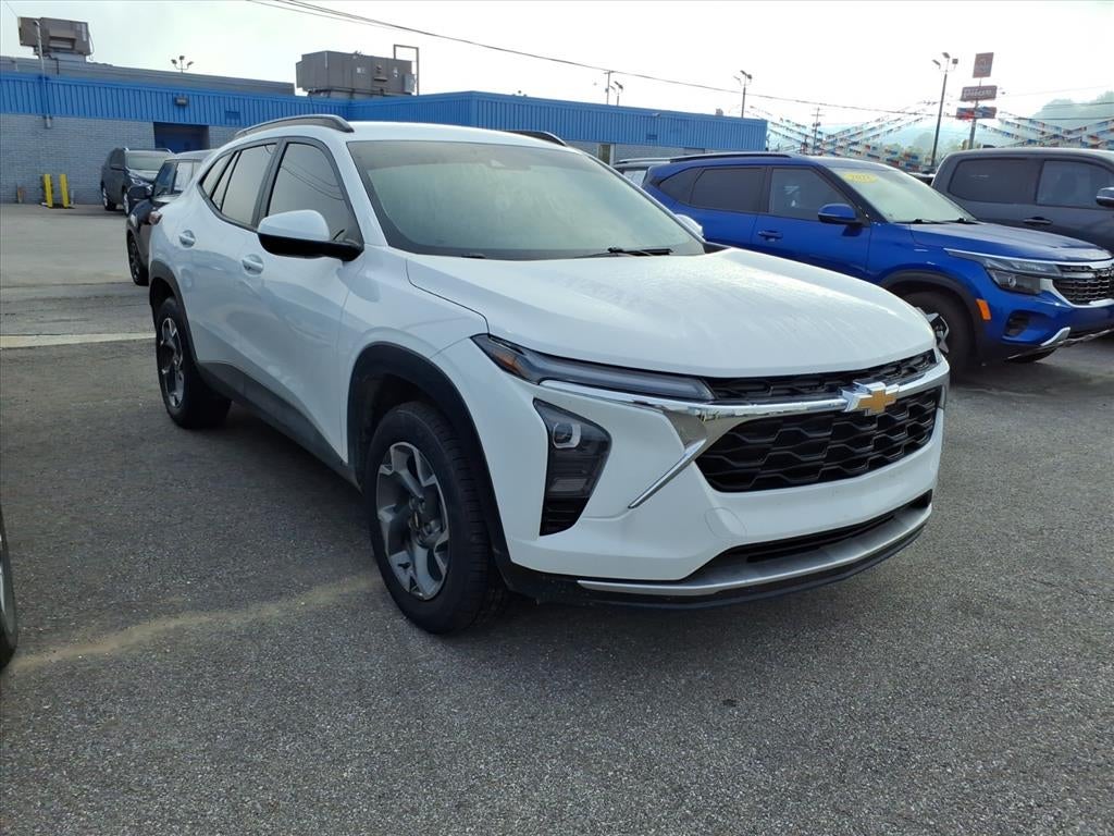 2024 Chevrolet Trax LT