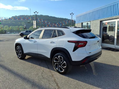 2025 Chevrolet Trax RS