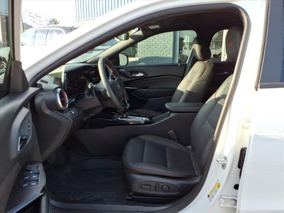 2025 Chevrolet Trax RS
