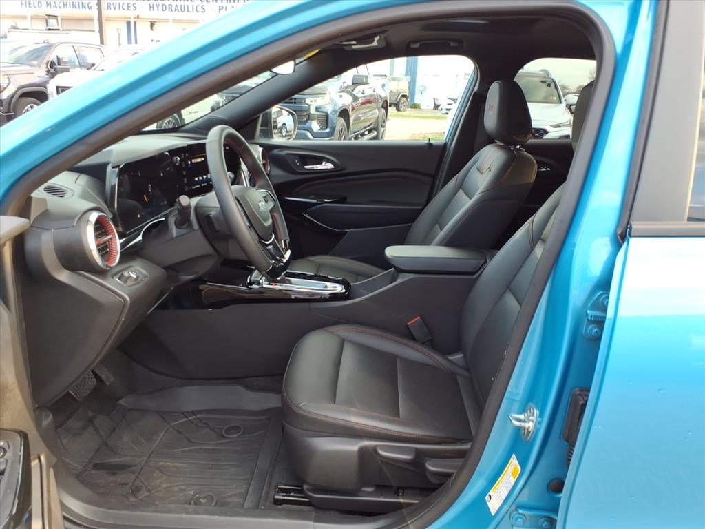 2025 Chevrolet Trax Base