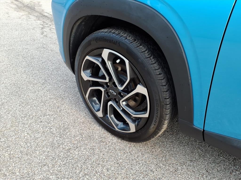 2025 Chevrolet Trax Base