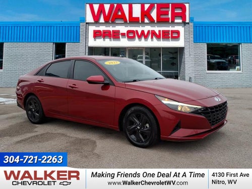 2022 Hyundai ELANTRA Base