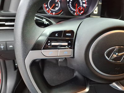 2022 Hyundai ELANTRA Base