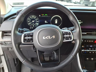 2023 Kia Carnival SX
