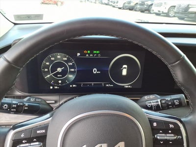 2023 Kia Carnival SX